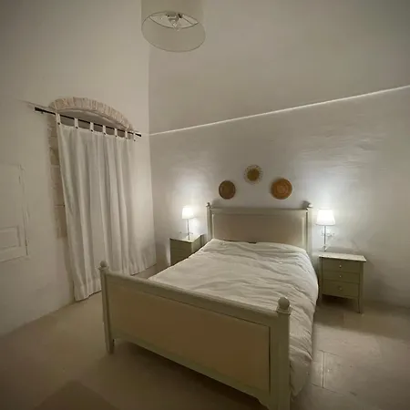 18th Century House With Rooftop In Ceglie Vakantiehuis *