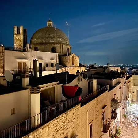 Vakantiehuis 18th Century House With Rooftop In Ceglie