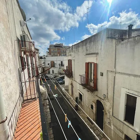 18th Century House With Rooftop In Ceglie Vakantiehuis
